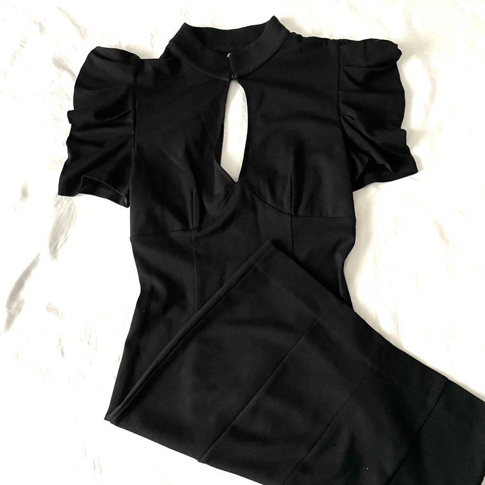 Bebe Black Plunge Flutter Sleeve Sheath Dress